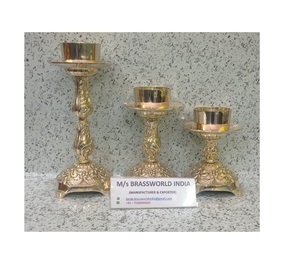 Portavelas de latón dorado pulido, suministros para Iglesia - Product Image 1