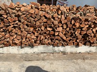 Bois de chauffage en bois dur GREENFIRE LYCHEE, bâtons de barbecue de haute qualité, 10-40 cm, diamètre 5-10 cm, temps de combustion de 4-5 heures, 6500 J, teneur en cendres de 3%
