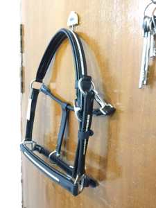 Luxe anglais selle cheval licou haute qualité Durable cristal clair chaîne à la mode Nylon cuir couronne nez joue - Product Image 2