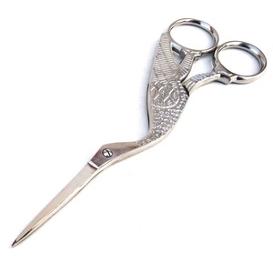 Ciseaux de couture de style vintage broderie Mini grue ciseaux à oiseaux sourcils et cils beaux ciseaux à cigogne multicolores - Product Image 1
