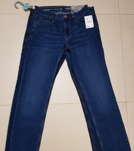 Lote/Excedente de Ropa de Marca para Hombre, Jeans Casuales de Algodón con Spandex Elástico, Teñido Oscuro, Cintura Elástica, Estilo Recto para Trabajo - Product Image 1