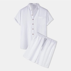Ensembles de t-shirts pour hommes uniques, vêtements de plage, 100% coton, couleur unie avec sublimation, t-shirts et shorts - Product Image 4