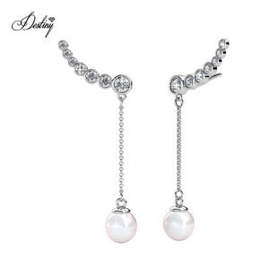 Pendientes Daisini <span class=keywords><strong>Delia</strong></span> Pearl Long Fringe Adornados con cristales Swarovski Chapado en oro de 18K Pendientes de Plata de Ley 925 para mujer - Product Image 4