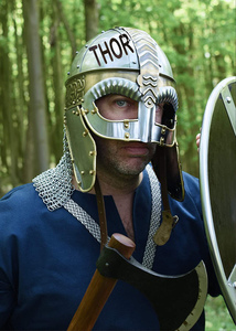 Armour <span class=keywords><strong>Beowulf</strong></span> brill En Mũ bảo hiểm với plangency và chuỗi mail Thời Trung Cổ áo giáp Mũ Bảo Hiểm Thời Trung Cổ chiến binh Wearable Armor Mũ bảo hiểm - Product Image 5