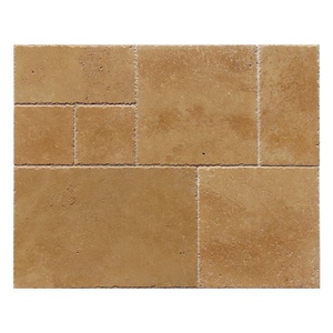 Motif de Versailles roulé en travertin Noche - Product Image 4