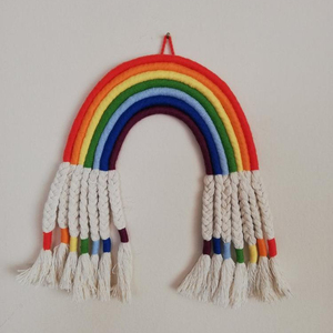 Décoration murale arc-en-ciel de haute qualité de taille moyenne - Product Image 1