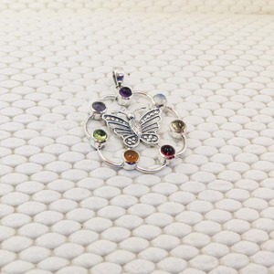 925 argent bijoux faits à la main pendentifs cabochon en argent pendentifs ronds 925 Sterling Chakra papillon pendentifs en argent sterling 925 - Product Image 1