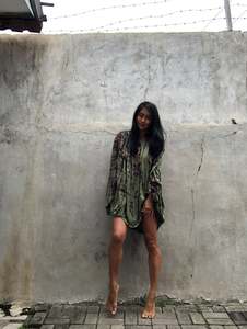 เสื้อคลุมสไตล์โบฮีเมียนทรงหลวมมาก ดีไซน์เก๋ไก๋ งานแฮนด์เมด ผ้าชีฟอง ย่นสวย เหมาะสำหรับใส่ไปเที่ยวพักผ่อนหรือชายหาด สำหรับผู้หญิง - Product Image 5