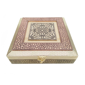 Caja de recuerdo de boda hecha a mano de madera con diseño de estrella antigua, caja de regalo de aspecto real para regalo de boda - Product Image 1