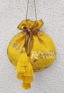 Pochette cadeau fantaisie de dernière conception Fournisseur en vrac et fabrication par Refratex India Fabriqué en Inde pour la meilleure qualité et à bas prix - Product Image 5