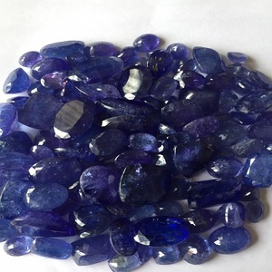 Pierres précieuses tanzanite naturelles de qualité AAA certifiées IGI Formes mixtes Pierres précieuses en vrac à facettes Belle couleur bleue Lustre Légère inclusion - Product Image 3