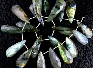 Cuentas de Briolette con forma de pera facetada de 20 piezas de alta calidad, piedras preciosas de labradorita Natural para la fabricación de joyas de piedra de jardín - Product Image 2