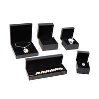 De pequeña caja de embalaje de regalo de plástico solo de reloj y joyería, caja de joyería, caja de almohada
