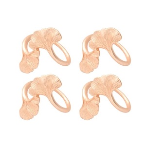 Meilleure vente Anneau de serviette en métal enduit de poudre d'or de créateur élégant Articles de cuisine pour la maison Dessus de table décoratif pour cadeaux - Product Image 6