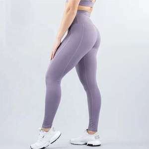 Leggings de yoga modernes unis pour femmes, fournisseur de marque privée, polyester élasthanne 220 GSM, pantalon de sport extensible - Product Image 5