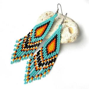 Pendientes largos de cuentas a la moda - Product Image 1