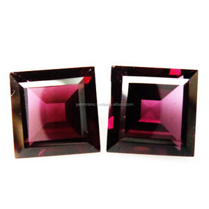 พลอยโรโดไลท์โกเมนสีชมพูทรงสี่เหลี่ยมรูปไข่,แหวนจี้แหวนหมั้นทำจากพลอยโรโดไลท์โกเมนธรรมชาติ - Product Image 3