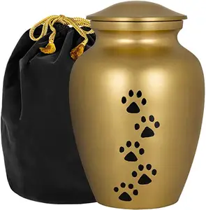 Hot Selling Brass Cremation Urns Round Shaped Golden Pet Black Paws Memorial Urn Customized Size urns for Funeral Supplies