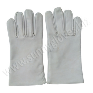 White Leather Drivers Gloves - Product Image 6