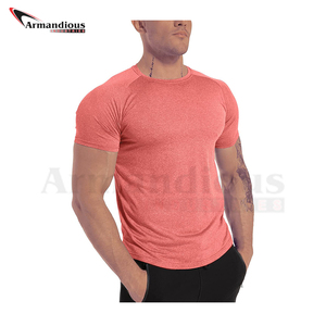 Camiseta de gimnasio personalizada OEM para hombre, ropa deportiva de 100% algodón con material de microfibra de impresión Digital - Product Image 4