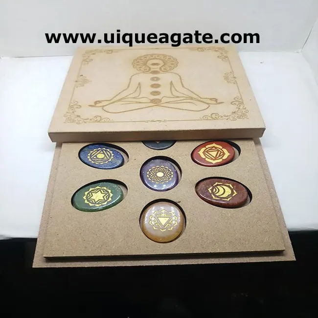 Buddha Chakra Holzkiste mit ovalem Sanskrit Chakra Set Kristall heilung Graviert Usui Reiki Symbole Edelstein Positive Energie Edelsteine