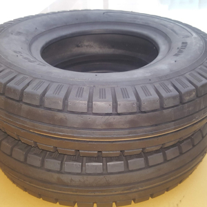 Neumáticos de motocicleta Tuk, venta al por mayor, el mejor precio - Product Image 2