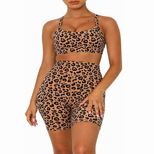 Tops cortos cómodos con pantalones cortos para mujer, ropa de moda con estampado de sublimación, conjuntos de Yoga de verano - Product Image 5