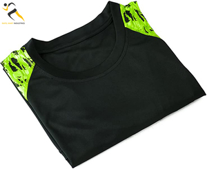 Ensemble de vêtements de sport en jersey de football 100% polyester personnalisé dans les grandes tailles disponibles pour les équipes de football et les joueurs de baseball - Product Image 4