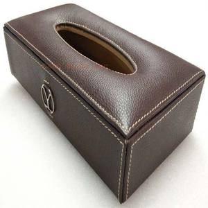 Boîte à mouchoirs marron en cuir véritable - Product Image 1