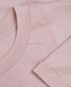 เสื้อยืดผู้หญิงคุณภาพสูง 220 GSM ทรงพอดีตัว ผู้ผลิตเสื้อผ้าพร้อมบริการติดป้ายคอและบรรจุภัณฑ์ตามสั่ง - Product Image 3