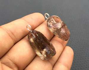 อัญมณีควอตซ์สีควันธรรมชาติ2ชิ้นไม่ผ่านการบำบัดจี้เสน่ห์สเตอร์ลิง92.5หยาบเครื่องประดับ DIY - Product Image 2
