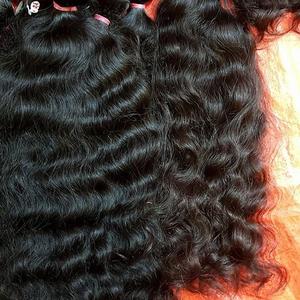 Extensions de cheveux Remy vierges de style vague naturelle Cheveux indiens à cuticule alignée Trame tissée ondulée vierge - Product Image 3