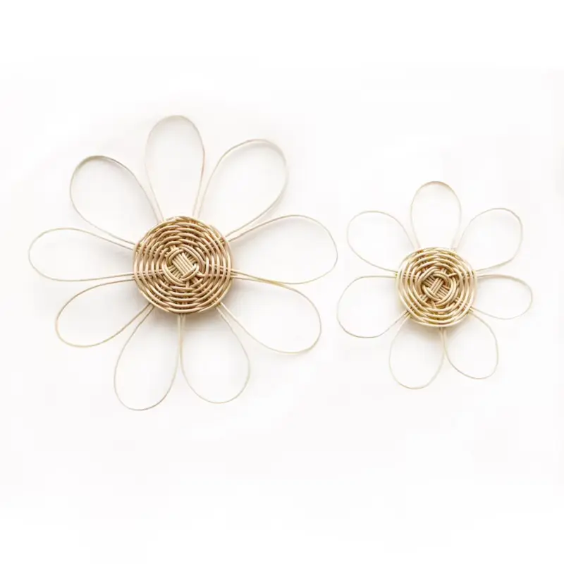 New Item Eco Friendly Rattan Flower-Shaped Wall Hanging For Decor Home Spaces Wholesale Made In Vietnam