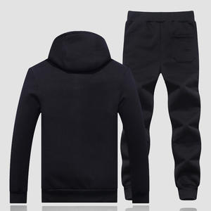 OEM Survêtement chaud pour hommes avec fermeture éclair nouveau design personnalisé uniforme scolaire teint en plaine pour l'hiver nouveau style uniforme scolaire personnalisable - Product Image 2