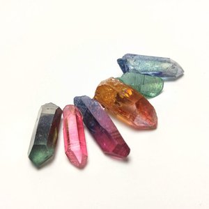 Cabujón de piedras preciosas sueltas de cuarzo Aura de grado superior, tamaño libre, fabricación de joyas curativas naturales, piedras preciosas sueltas al por mayor - Product Image 1