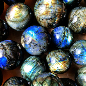 Plateau en cristal hexagonal de labradorite, support pour sphère de quartz, plateau de présentation de pierres précieuses naturelles, décoration en cristal de guérison, fournisseur en gros - Product Image 2