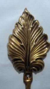Trending Brass <b>Wall</b> Holder Storage Tool Brass Hanging <b>Wall</b> Mount Hanger Brass <b>Hook</b> Clothes <b>Hook</b> <b>Key</b> <b>Hook</b> - Product Image 4