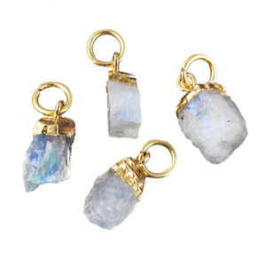 Top qualité feu naturel arc-en-ciel pierre de lune pendentif connecteurs 18k or galvanisé bricolage unique caution trouver connecteur bijoux - Product Image 1