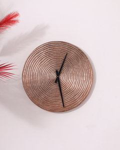 Reloj de pared de estilo nórdico de alta calidad, artesanía de Metal, personalizado, decoración de lujo para el hogar, forma redonda de Color cobre - Product Image 2