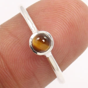 Nouvelle bague en argent de forme ronde élégante avec pierre précieuse oeil de tigre 925 bague en argent Sterling massif bague de bijoux fins pour cadeau pour les filles - Product Image 2