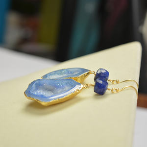 Gorgeous Blue Solar Druzy Quartz Gemstone <b>Earrings</b> 18k Gold Electroplated Geode Blue Gemstone <b>Handmade</b> <b>Earrings</b> For Wholesaler - Product Image 6