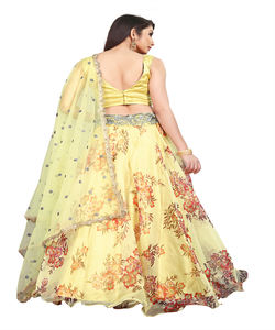 Designer exclusif travail manuel brodé coloré Lehenga Choli avec dupatta vêtements traditionnels vêtements lehenga choli en gros - Product Image 3
