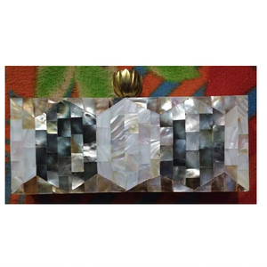 กระเป๋าคลัทช์สไตล์โบฮีเมียนอินเดียสำหรับผู้หญิงกระเป๋าทรงเมสเซนเจอร์ทรงเรขาคณิตสไตล์โบฮีเมียนกรอบโลหะเรซินสำหรับช้อปปิ้งตอนเย็น - Product Image 5