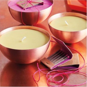 Récipient à bougies en cuivre multicolore avec design Lightning parfait pour le stockage de la cire et la décoration de Noël à la maison - Product Image 5