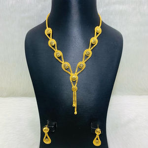 สร้อยคอ ต่างหู และแหวนทองคำสไตล์อินเดียสุดหรูสำหรับเด็กหญิงและสตรี - Product Image 1