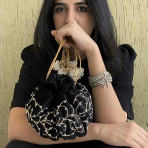 BEAUTIFUL--NEW--DESIGNER---POTLI---BAGS WITH--EMBELLISHED WITH BEADS,CRYSTAL GLASS STONE, ZARI ---WORK-PARTY & WEDDING--2021. - Product Image 1