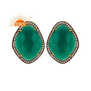 Boucles d'oreilles en onyx vert non façonnées, vente en gros, plaquées or 18 carats, argent sterling, boucles d'oreilles à clous de créateur, bijoux - Product Image 1