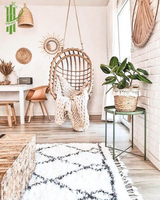 Chaise suspendue en rotin pour l'extérieur/le jardin avec support en métal