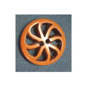 El último botón clásico de madera de cuatro agujeros para abrigo y ropa, botón de ropa de Royal Home Collection Supplies - Product Image 3