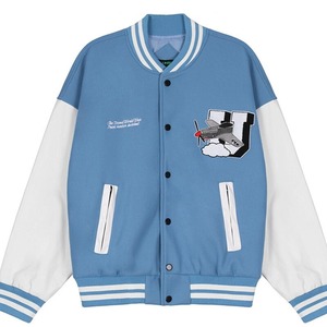 Chaqueta bomber de manga con costuras de cuero PU para hombre, uniforme de béisbol Vintage holgado con bordado de dibujos animados para pareja, precio barato - Product Image 3